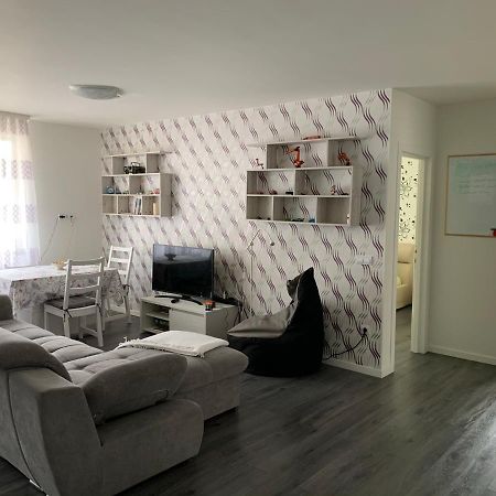 Stefanos Apartament Baia Mare Eksteriør billede